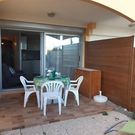 T2 Rez-de-chaussee, D'argos, Piscine, Acces Direct Plage, Parking, 4 Pers, Port - Fr-1-798-30 *